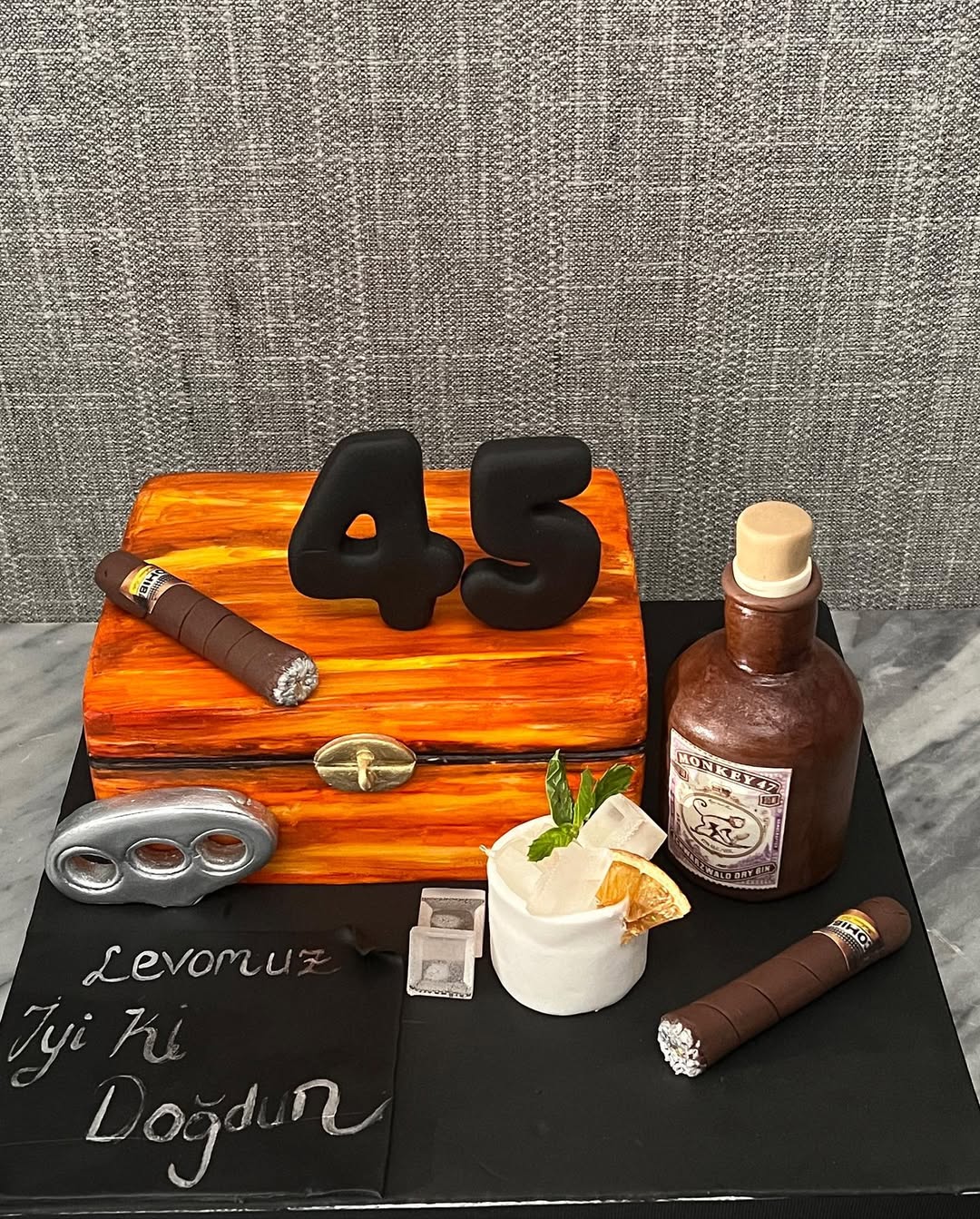 Designer handbag replica cake